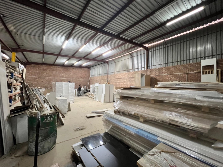 Commercial Property for Sale in Jeffreys Bay Industrial Eastern Cape